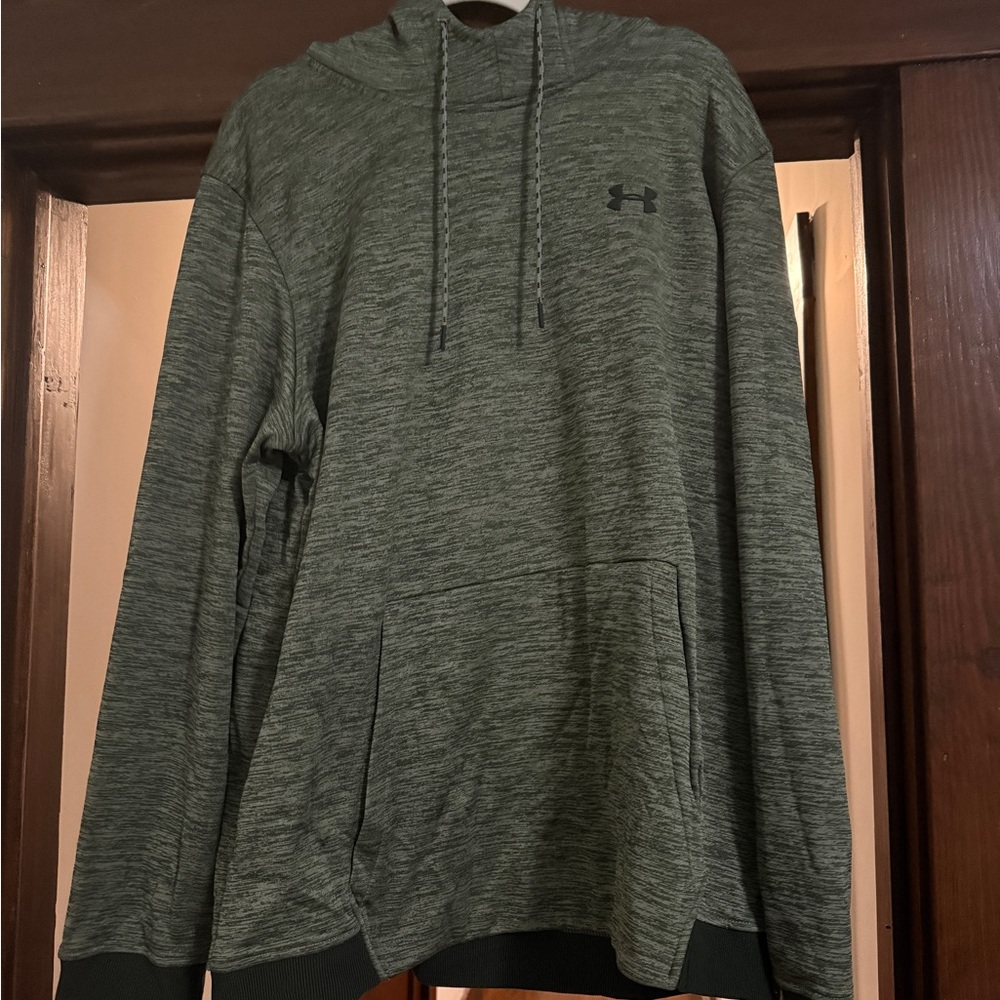Under Armour Green Sweatshirt Lightweight Athletic Hoodie